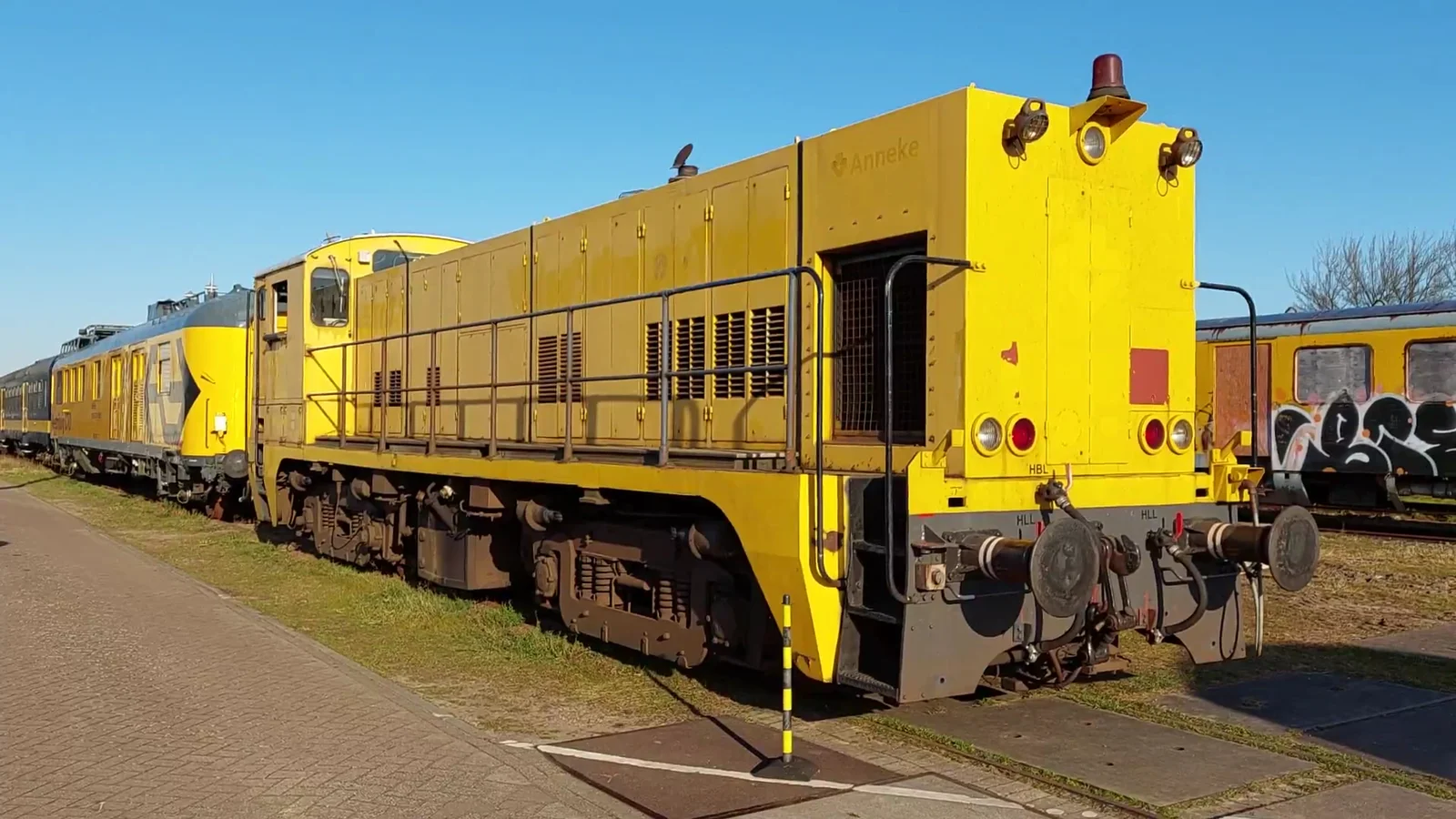 Kids activities at Stichting Historisch Dieselmaterieel Amersfoort — family travel photo