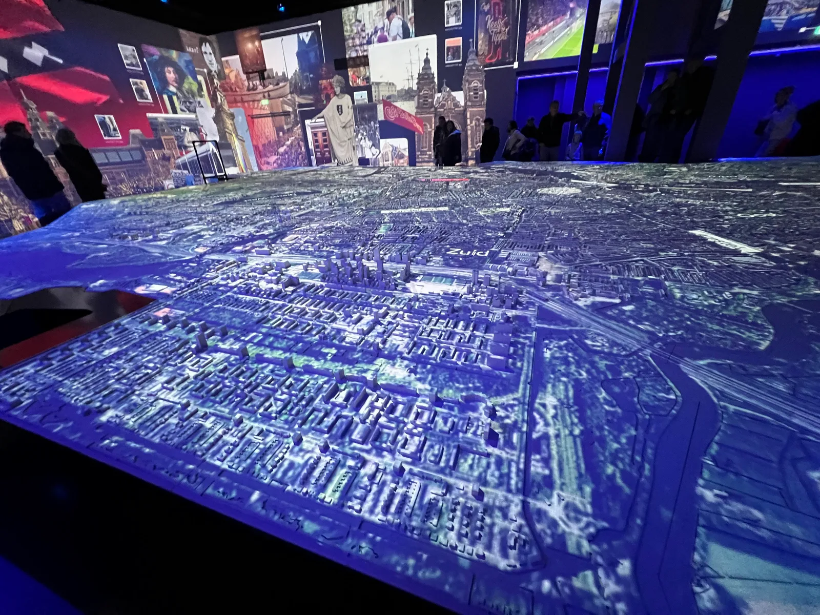 Amsterdam Museum: The Story of Amsterdam in Motion
