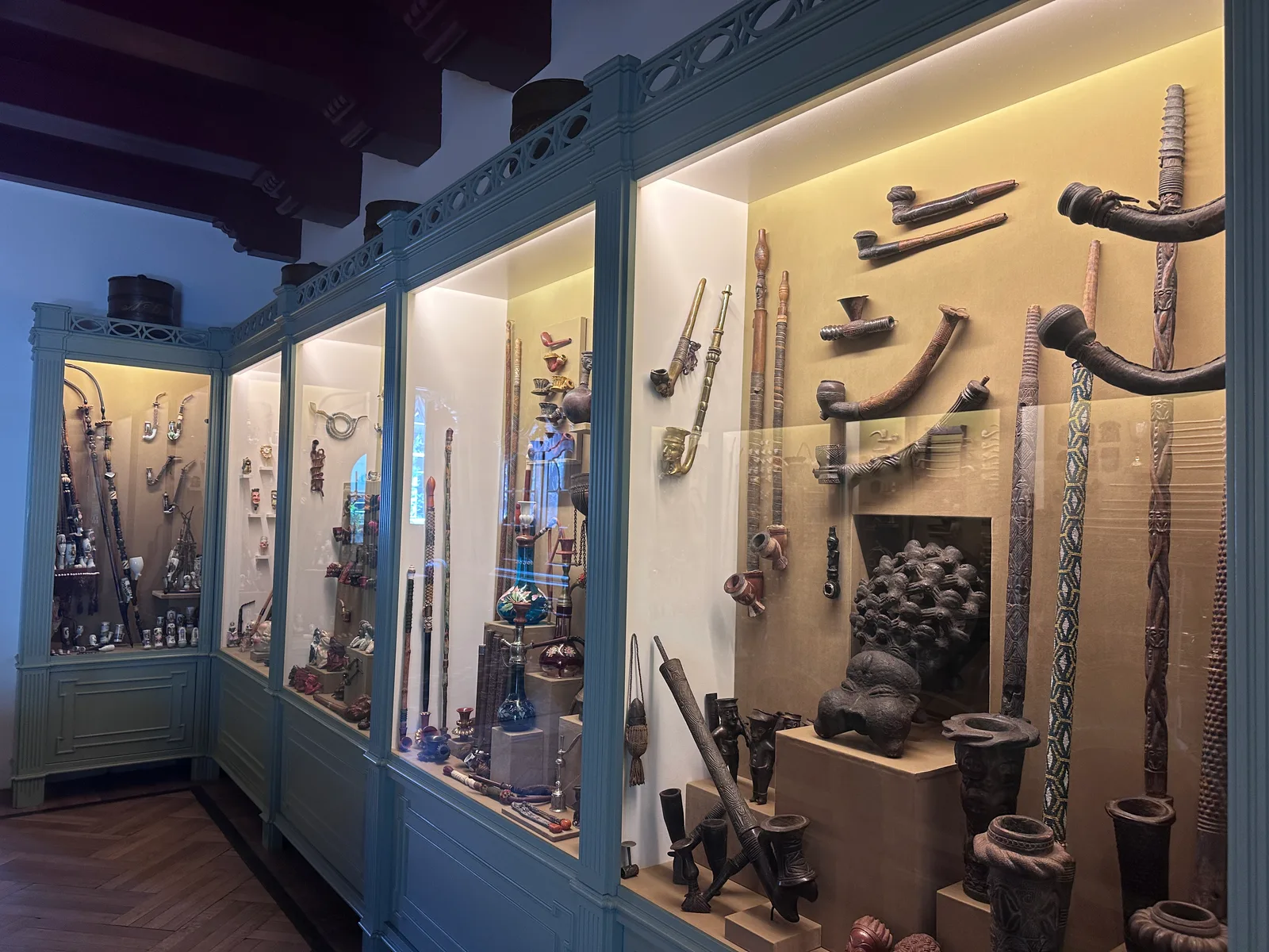 Main view at Amsterdam Pipe Museum Amsterdam — travel photo