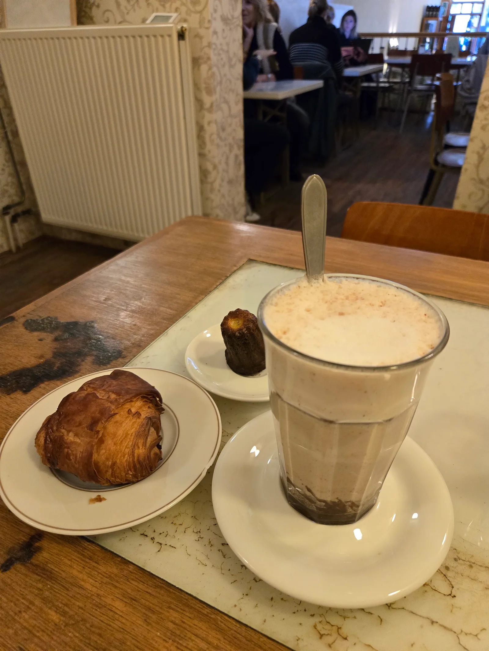 Atmosphere at Brothers Niemeijer Amsterdam — travel photo