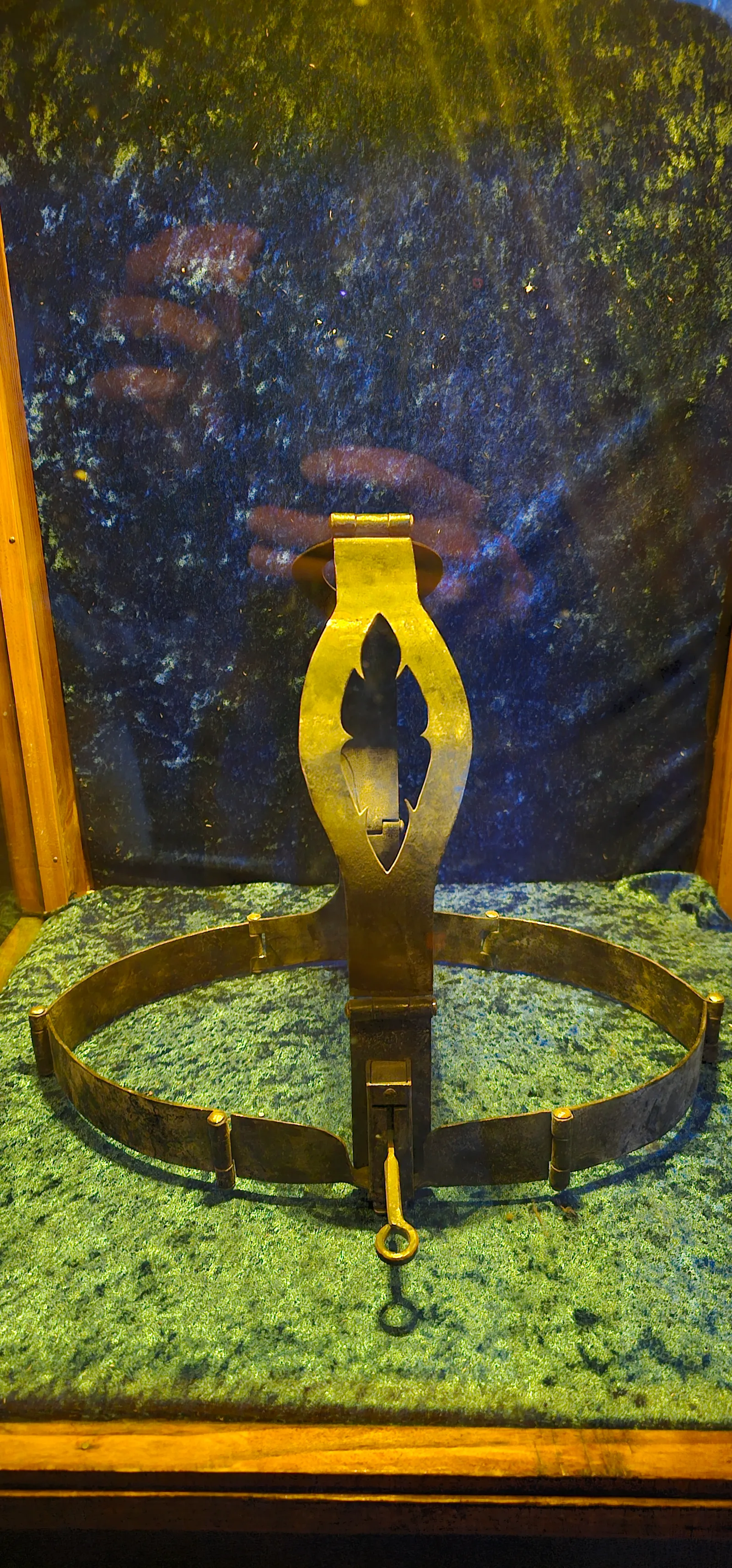 Details at Torture Museum Amsterdam — travel photo