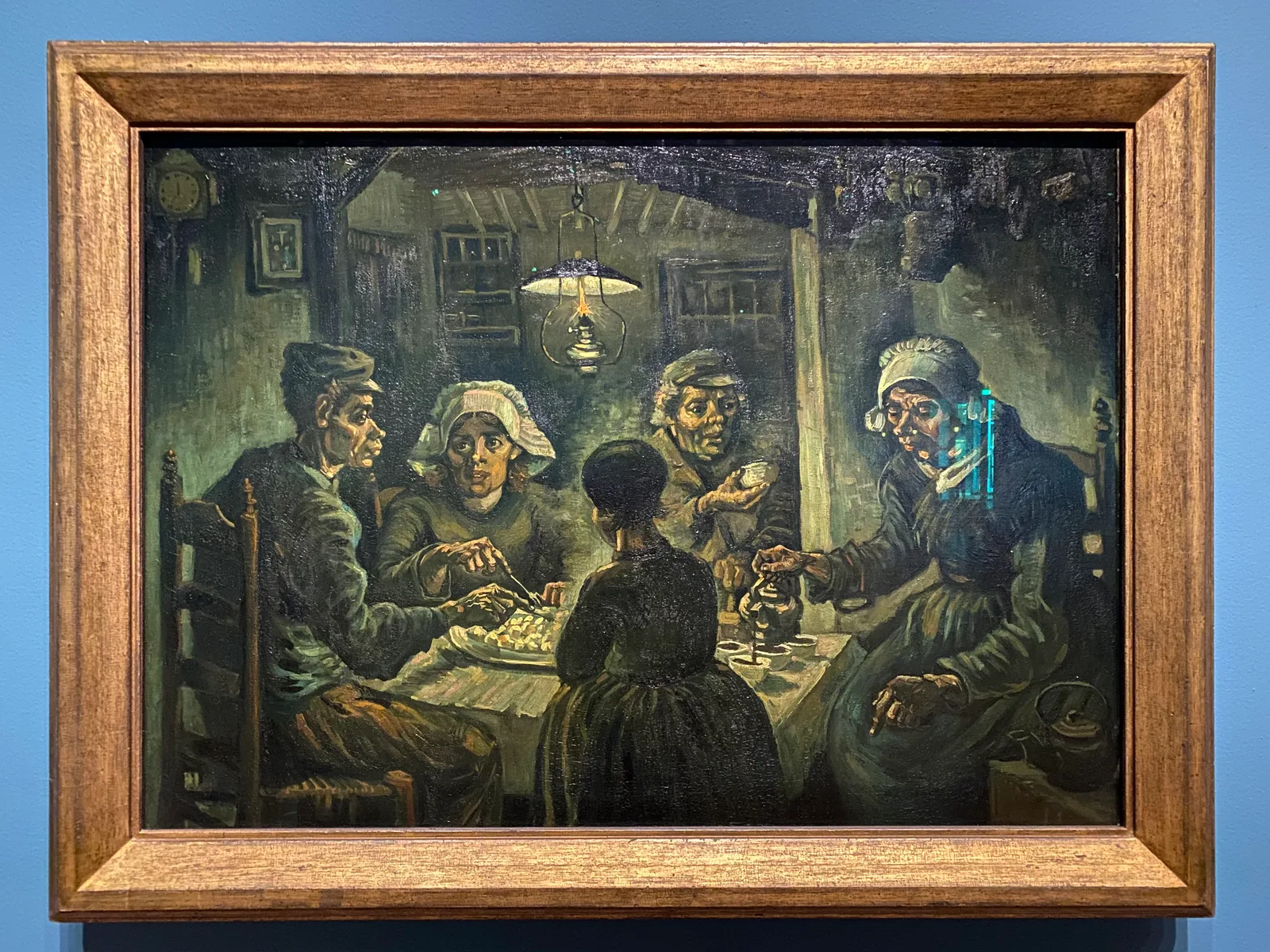 Atmosphere at Van Gogh Museum Amsterdam — travel photo