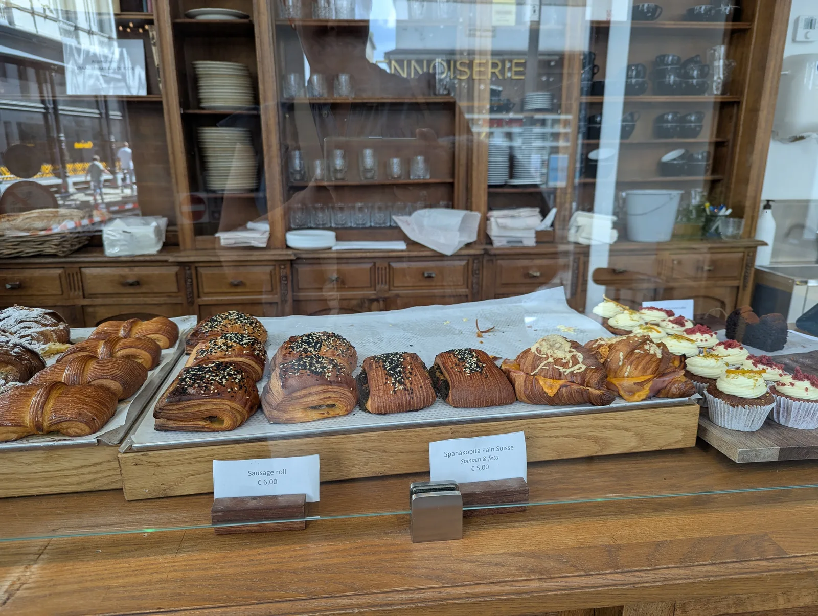 Details at A Fresh Tart Antwerp — travel photo