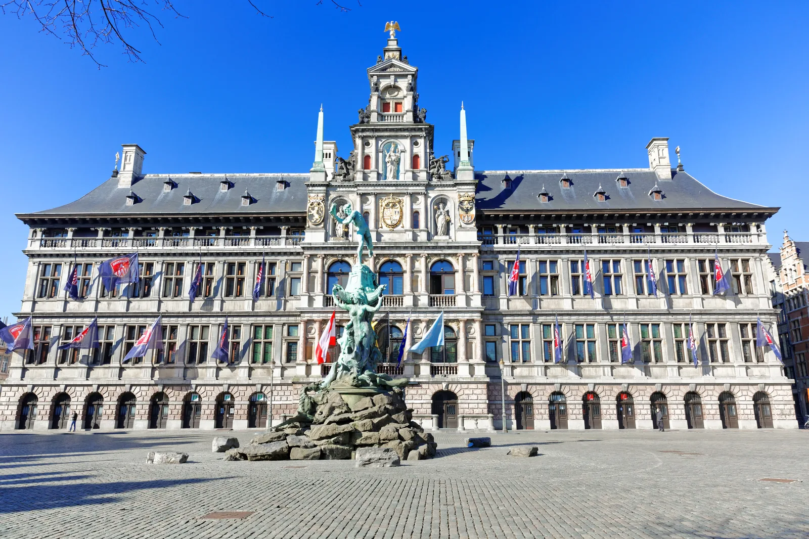 Main view at Antwerp City Hall Antwerp — travel photo