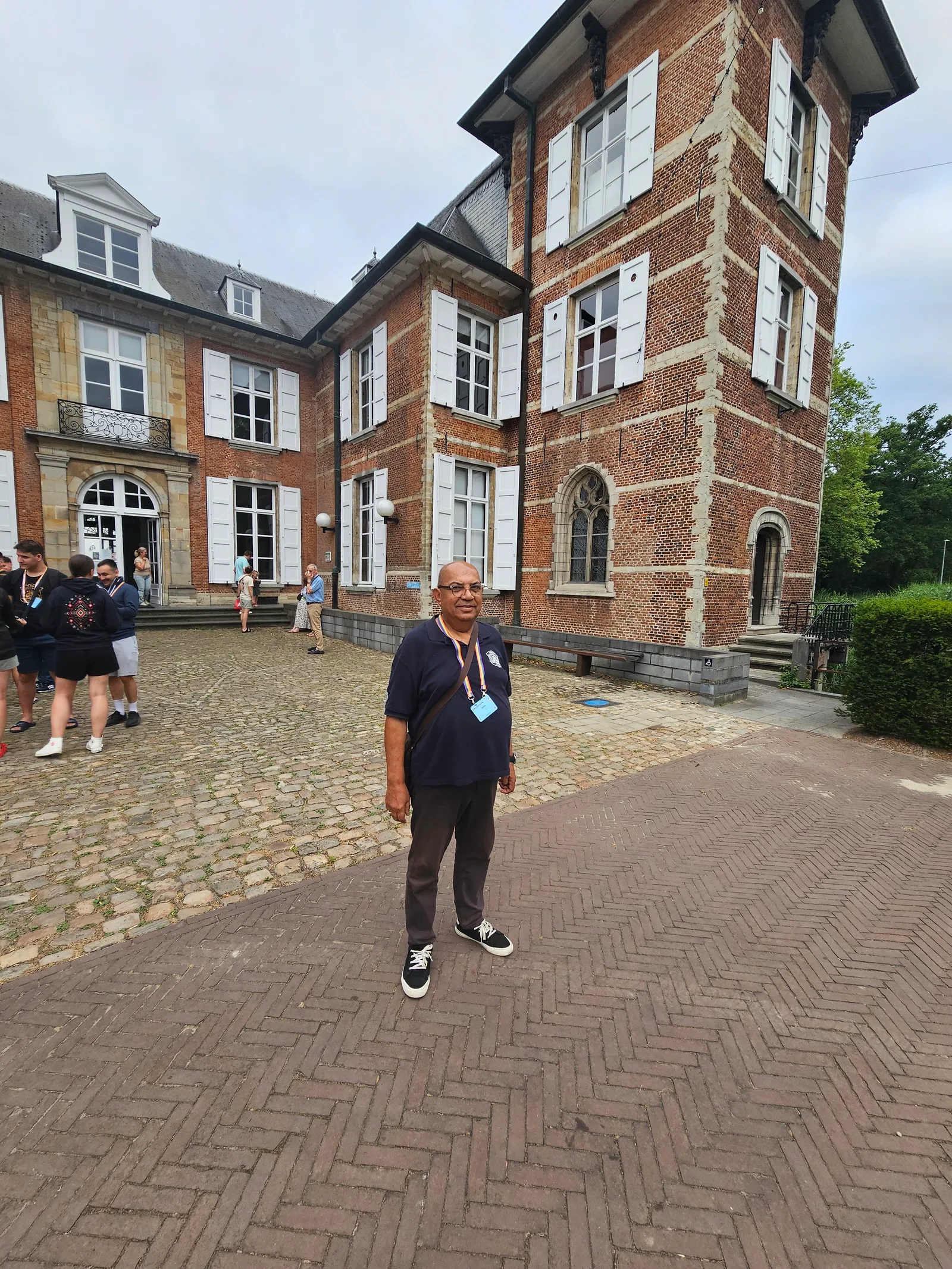 Main view at Kasteel Van Schoten Antwerp — travel photo