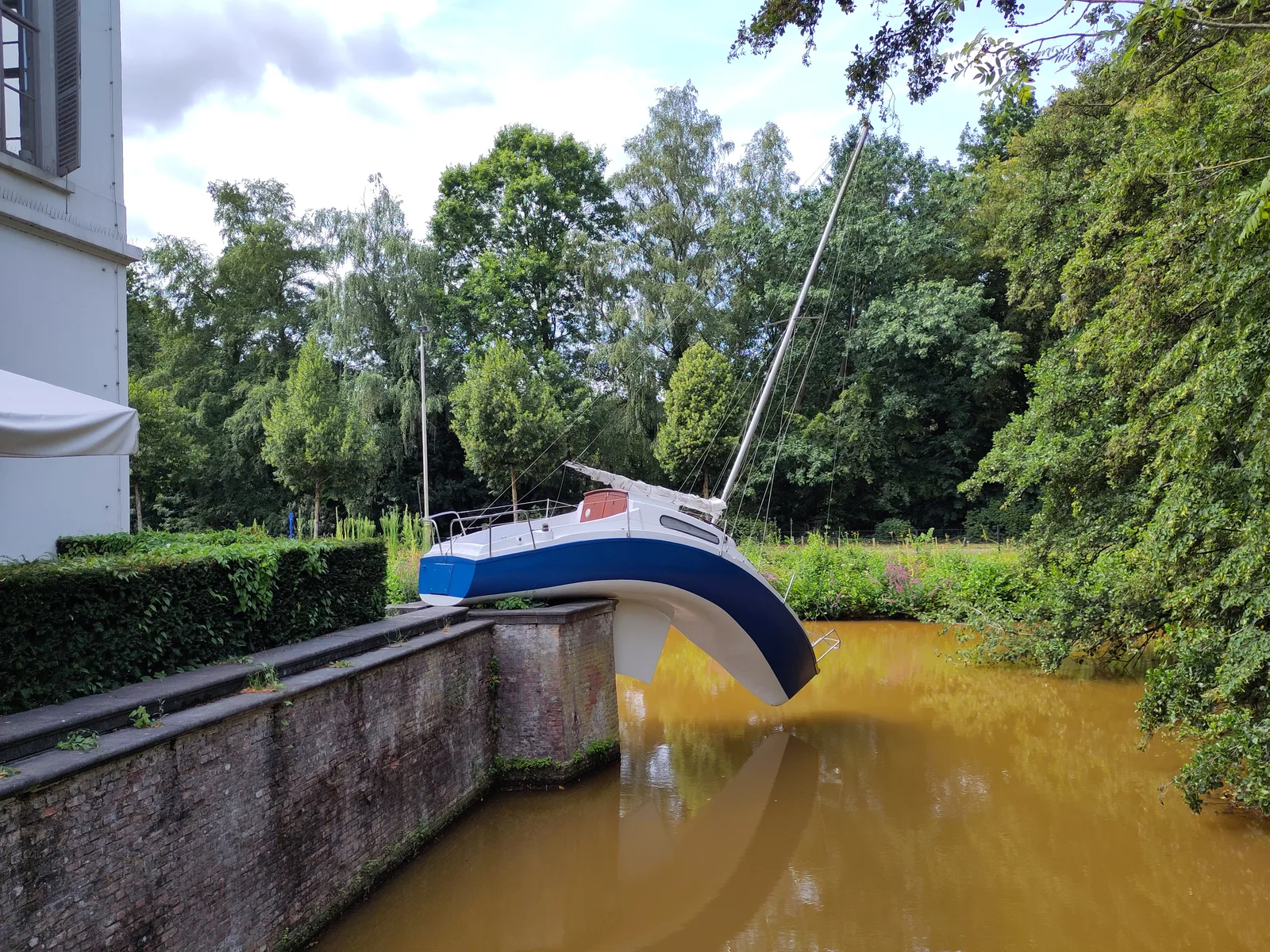 Main view at Nachtegalenpark Antwerp — travel photo