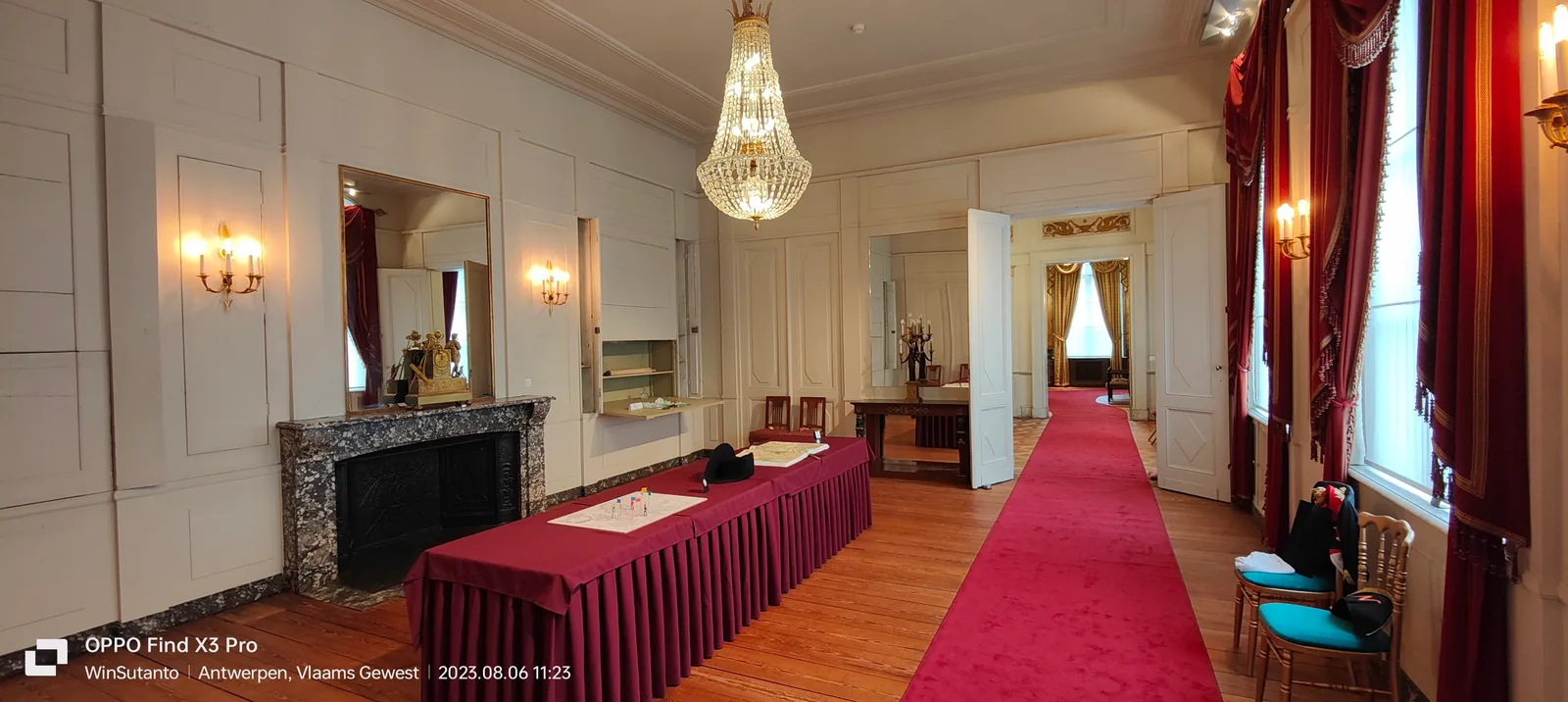 Details at Palace on the Meir (Royal Palace) Antwerp — travel photo