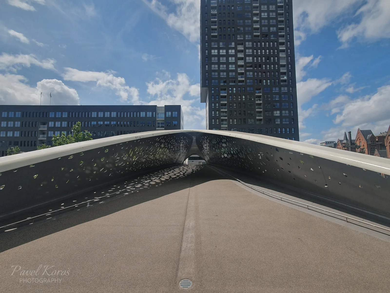 Atmosphere at Parkbrug Antwerp — travel photo
