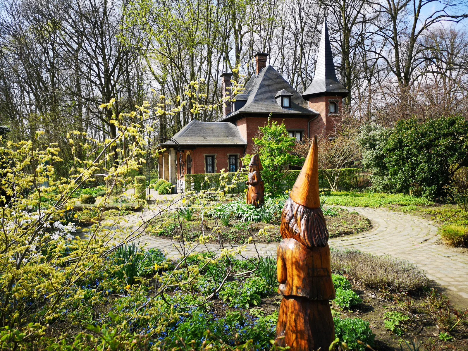 Details at Provinciaal Groendomein Rivierenhof Antwerp — travel photo