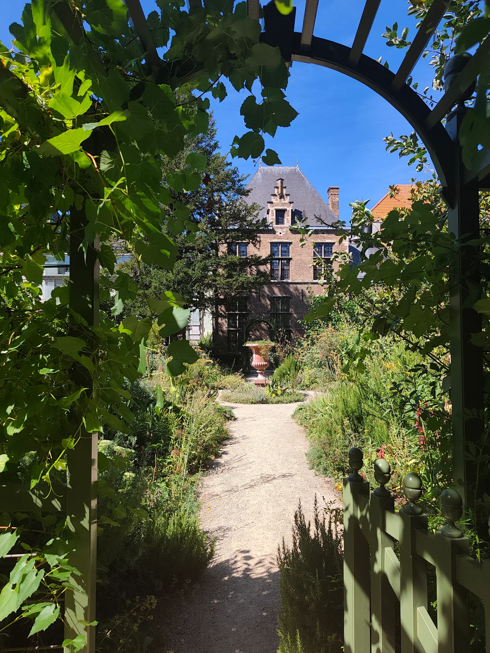 Main view at Rubenshuis Antwerp — travel photo
