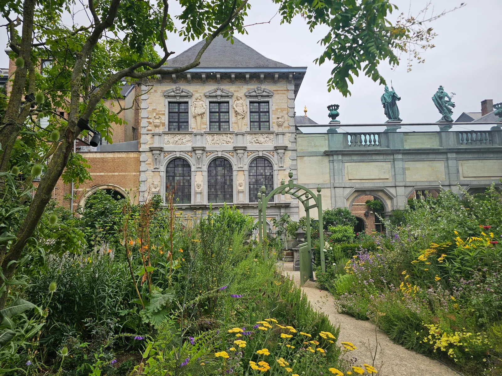 Atmosphere at Rubenshuis Antwerp — travel photo