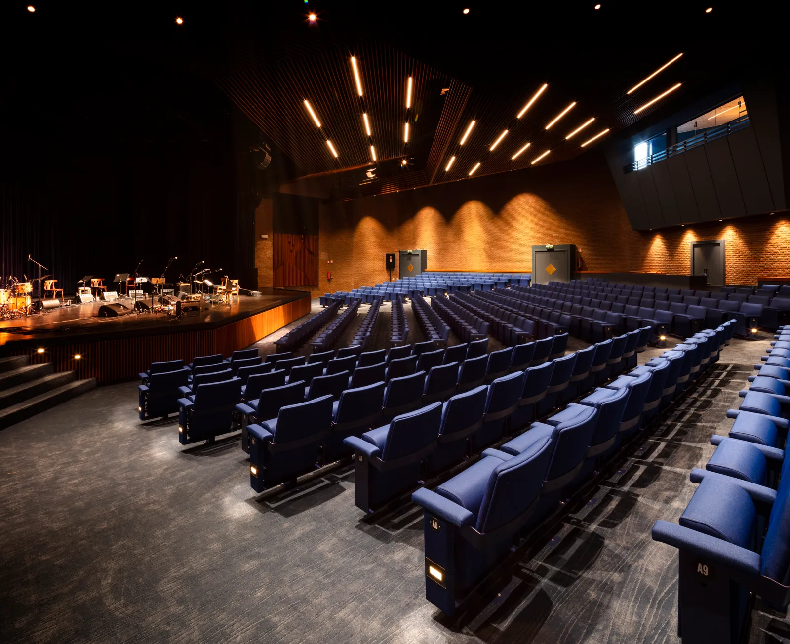 Main view at Schouwburg Noord Antwerp — travel photo