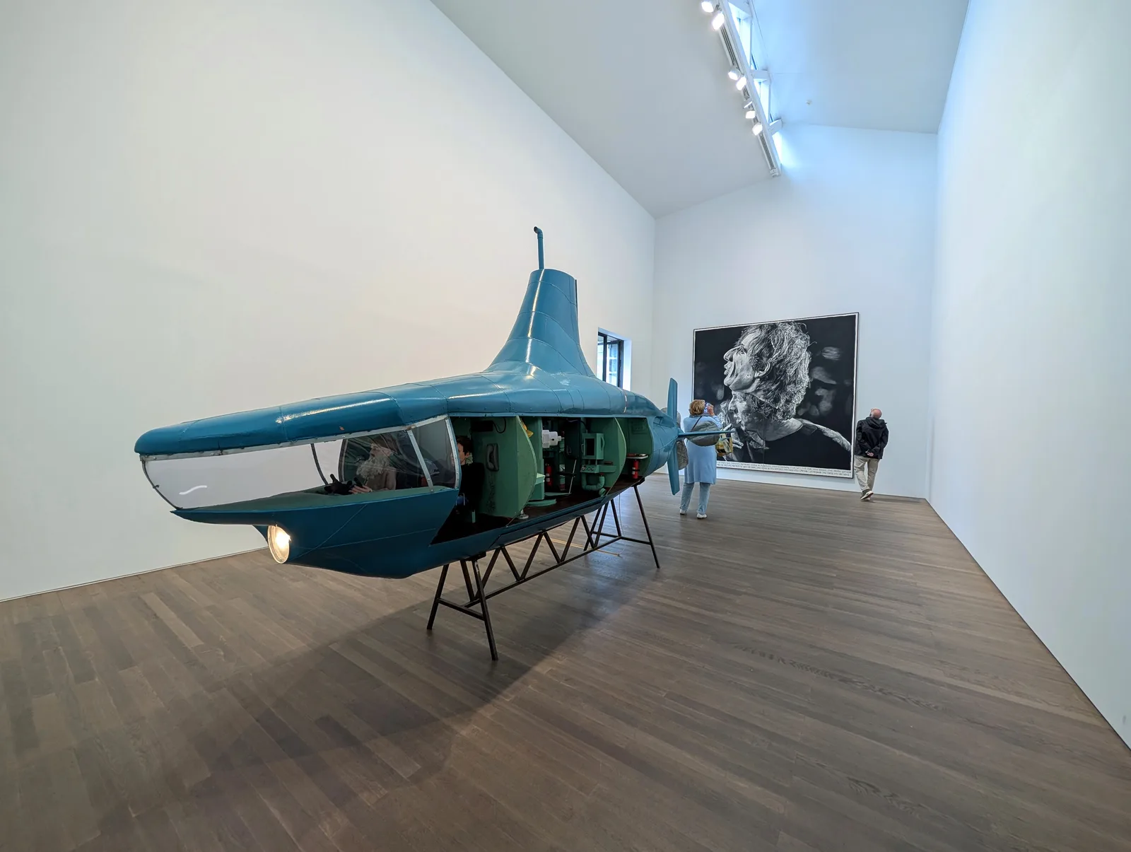 Atmosphere at Tim Van Laere Gallery Antwerp — travel photo