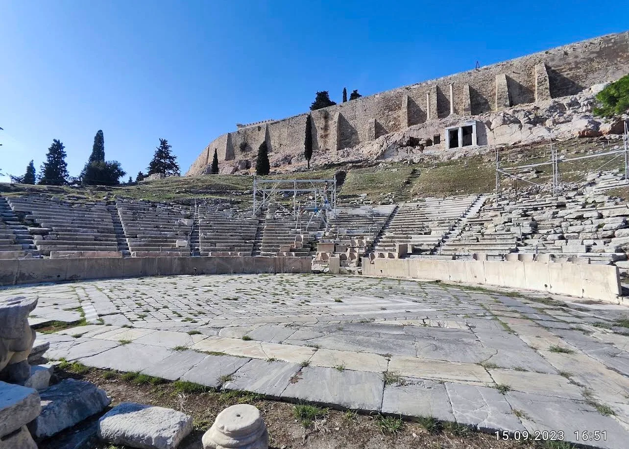 Atmosphere at Odeon of Herodes Atticus Athens — travel photo