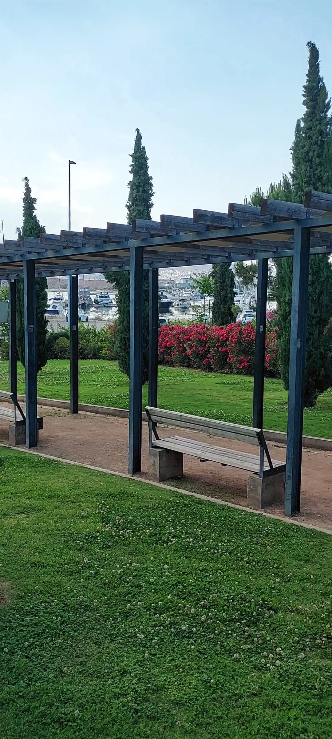 Details at Trocadero Park Athens — travel photo