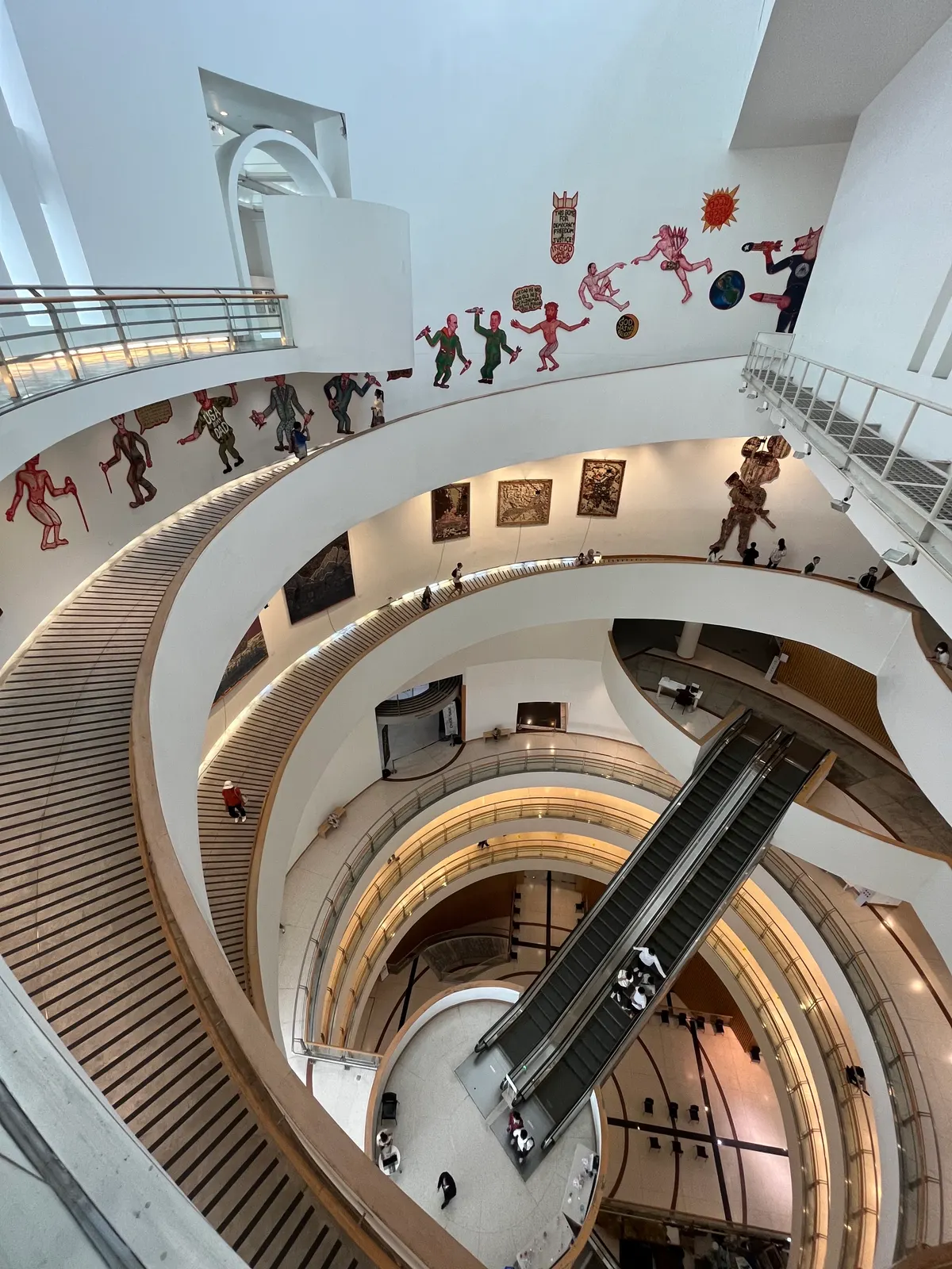 Main view at Bangkok Art & Culture Centre Bangkok — travel photo