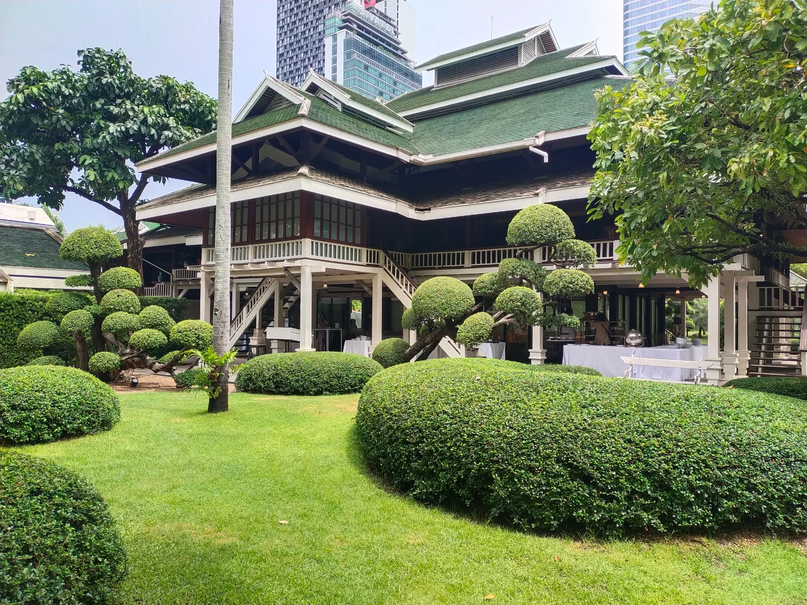 Nai Lert Park Heritage Home — culture guide Bangkok