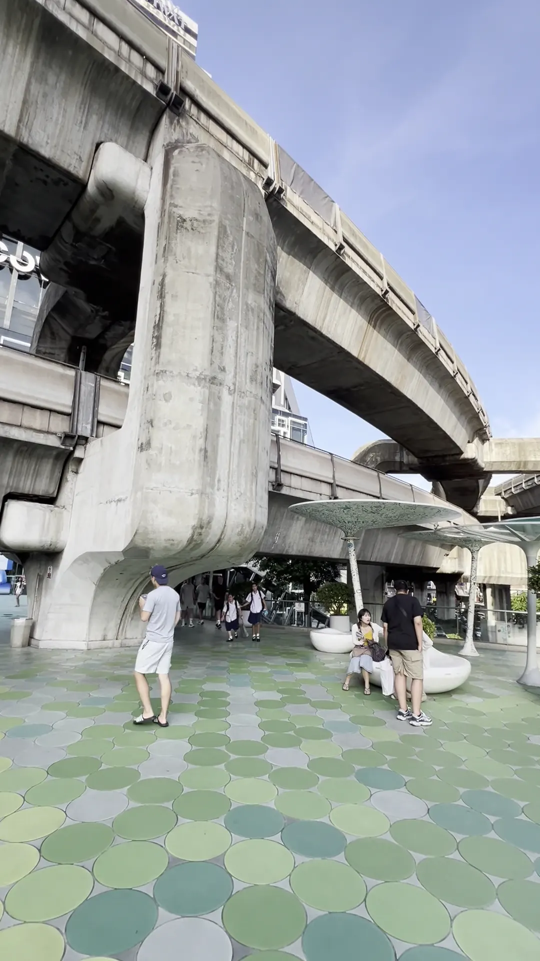 OneSiam Skywalk