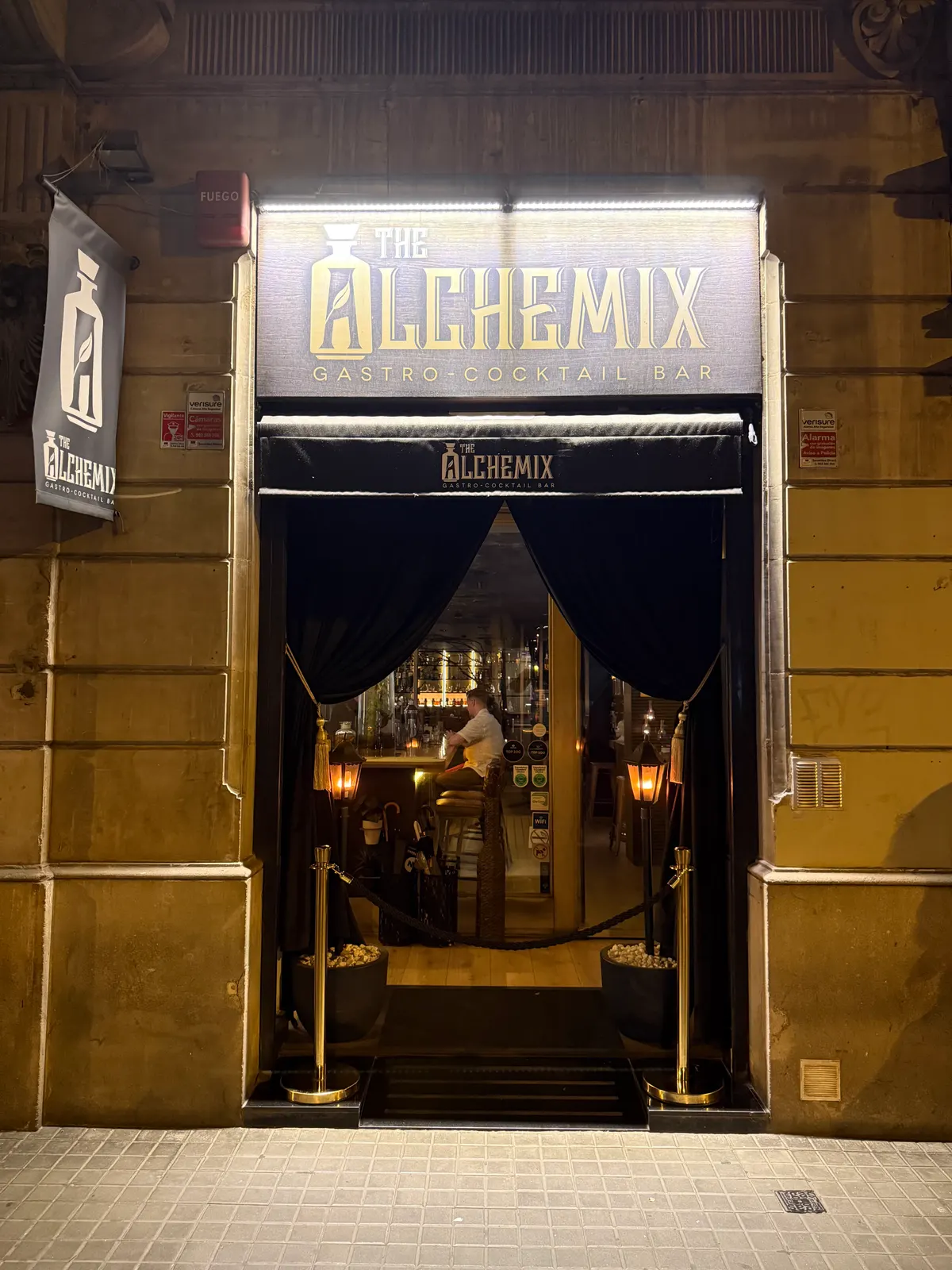 The Alchemix — romantic guide Barcelona