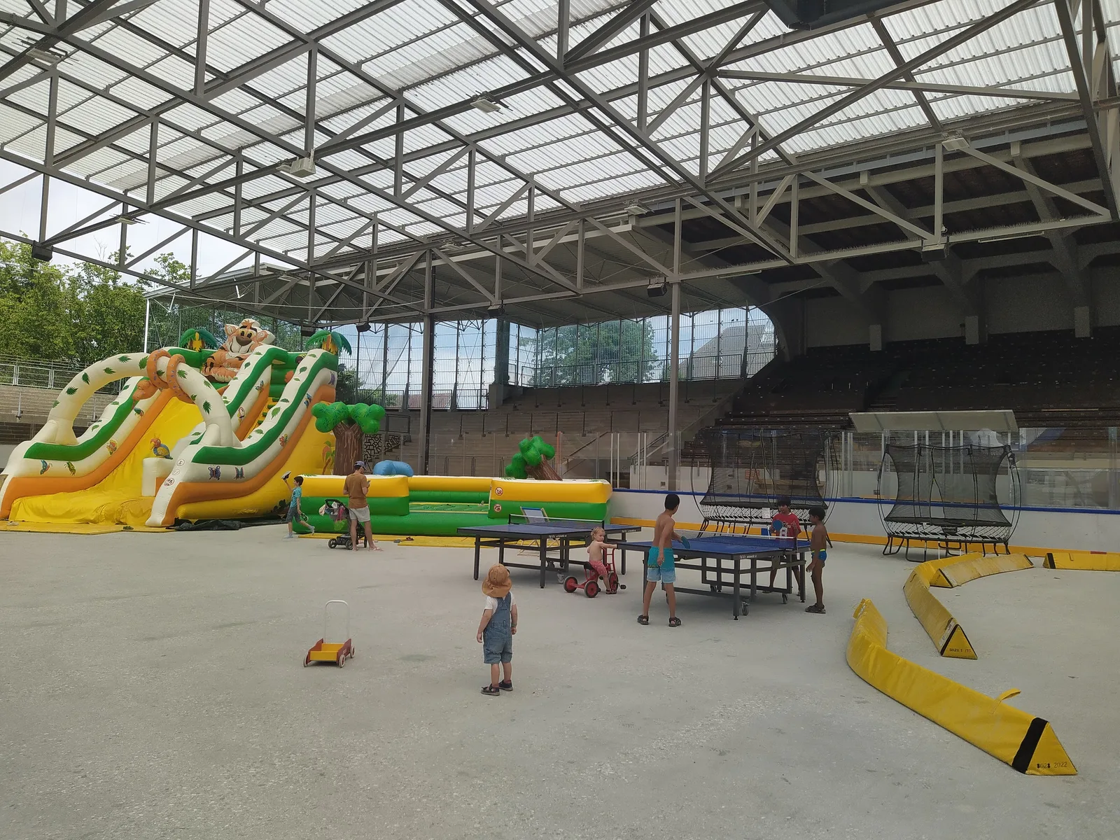 Main view at Summer-Kunschti Margarethen Basel — travel photo