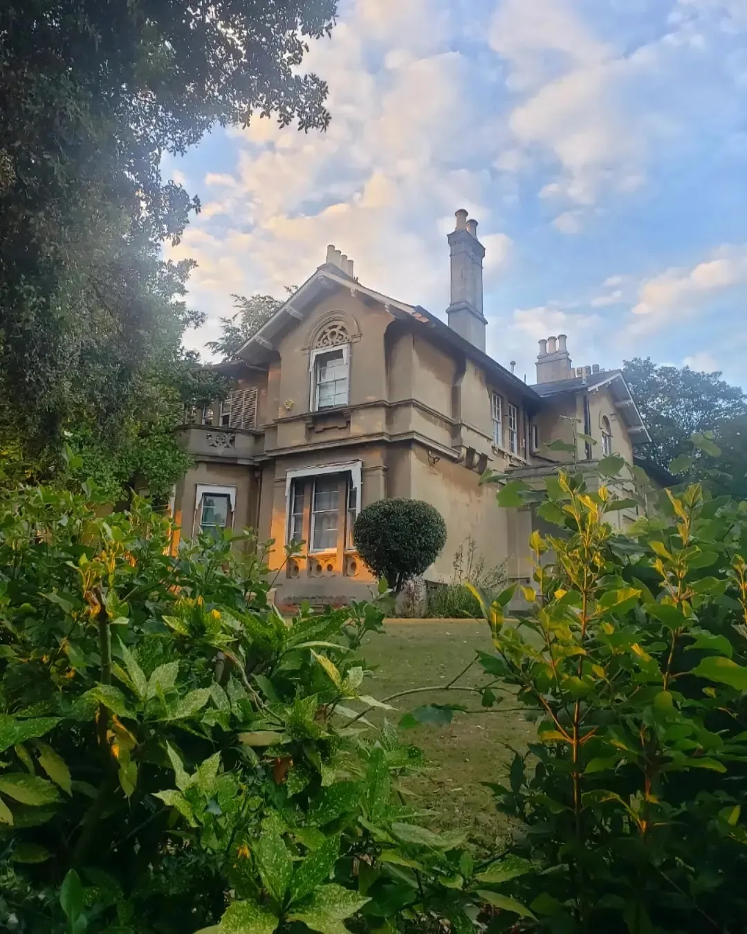Fairfield House