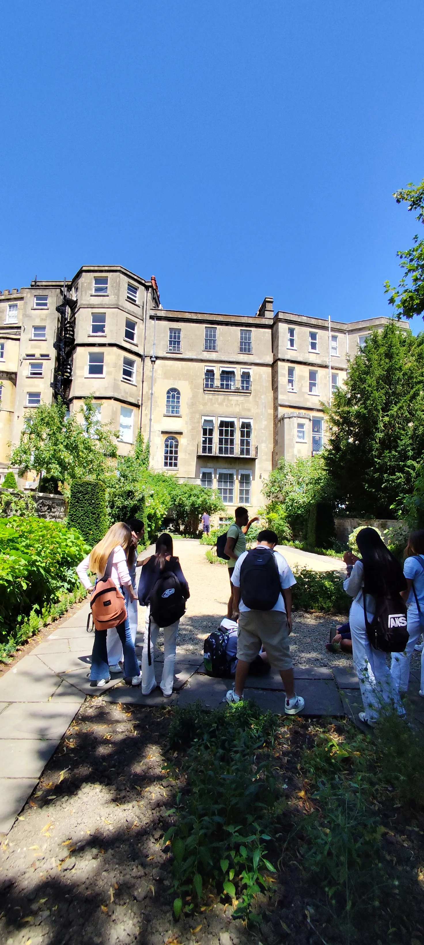 Atmosphere at Georgian Garden Bath — travel photo