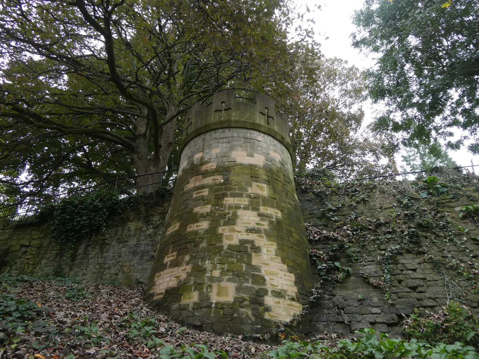 Details at Hedgemead Park Bath — travel photo