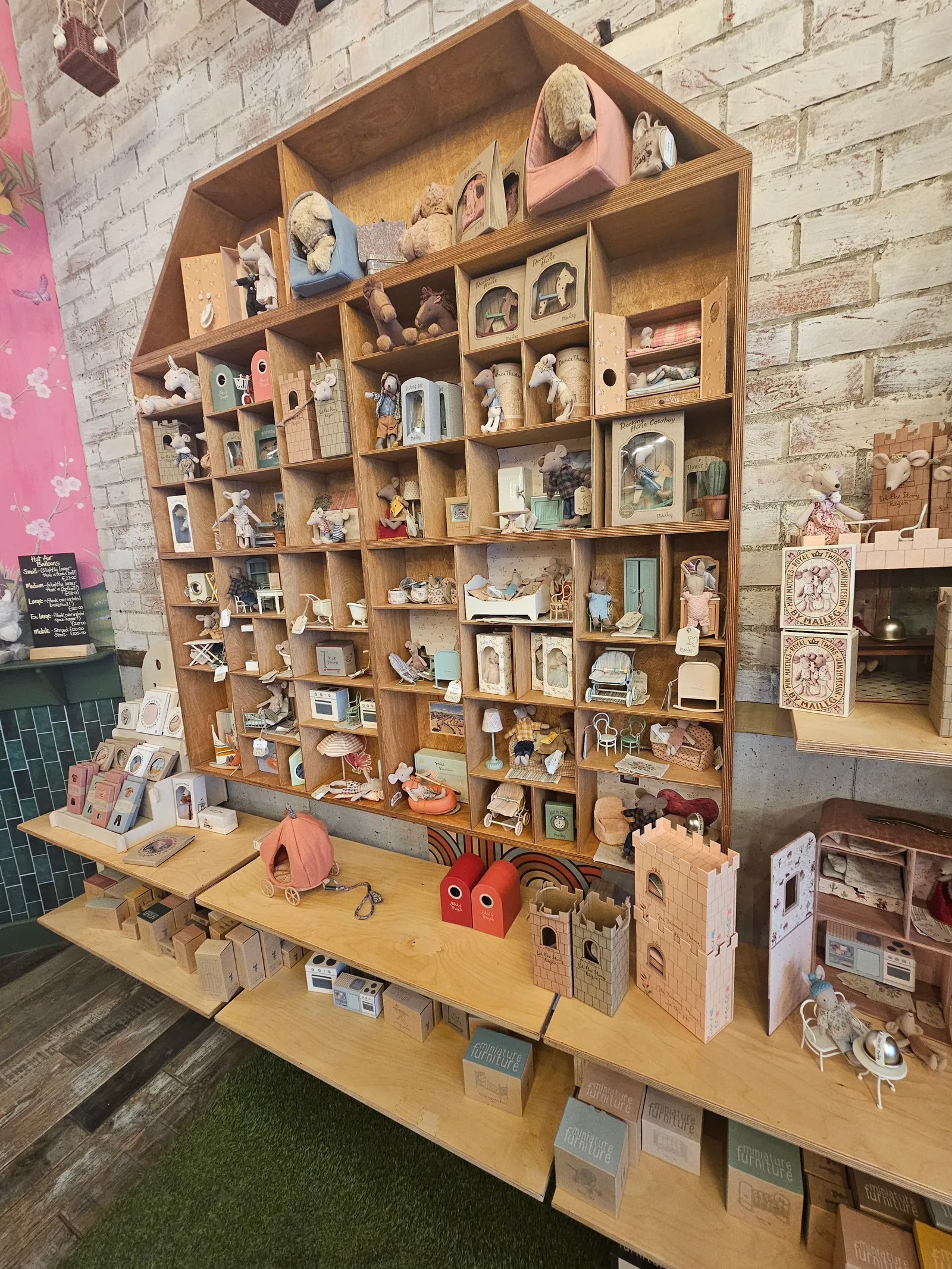 Atmosphere at My Small World Toy Store Bath — travel photo
