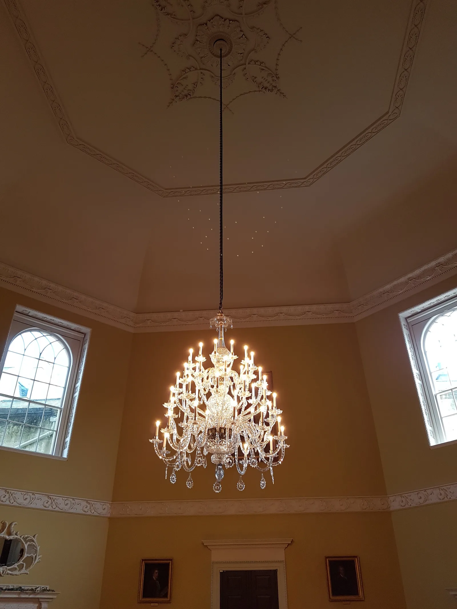Atmosphere at National Trust - Bath Assembly Rooms Bath — travel photo