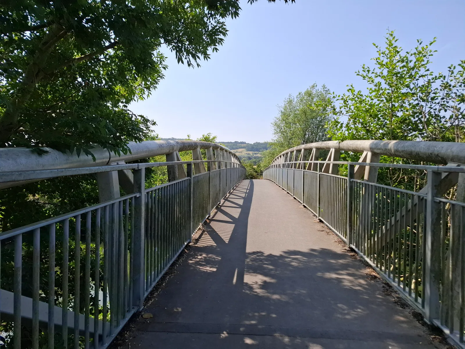 Main view at The Riverside and Secret Garden Bath — travel photo