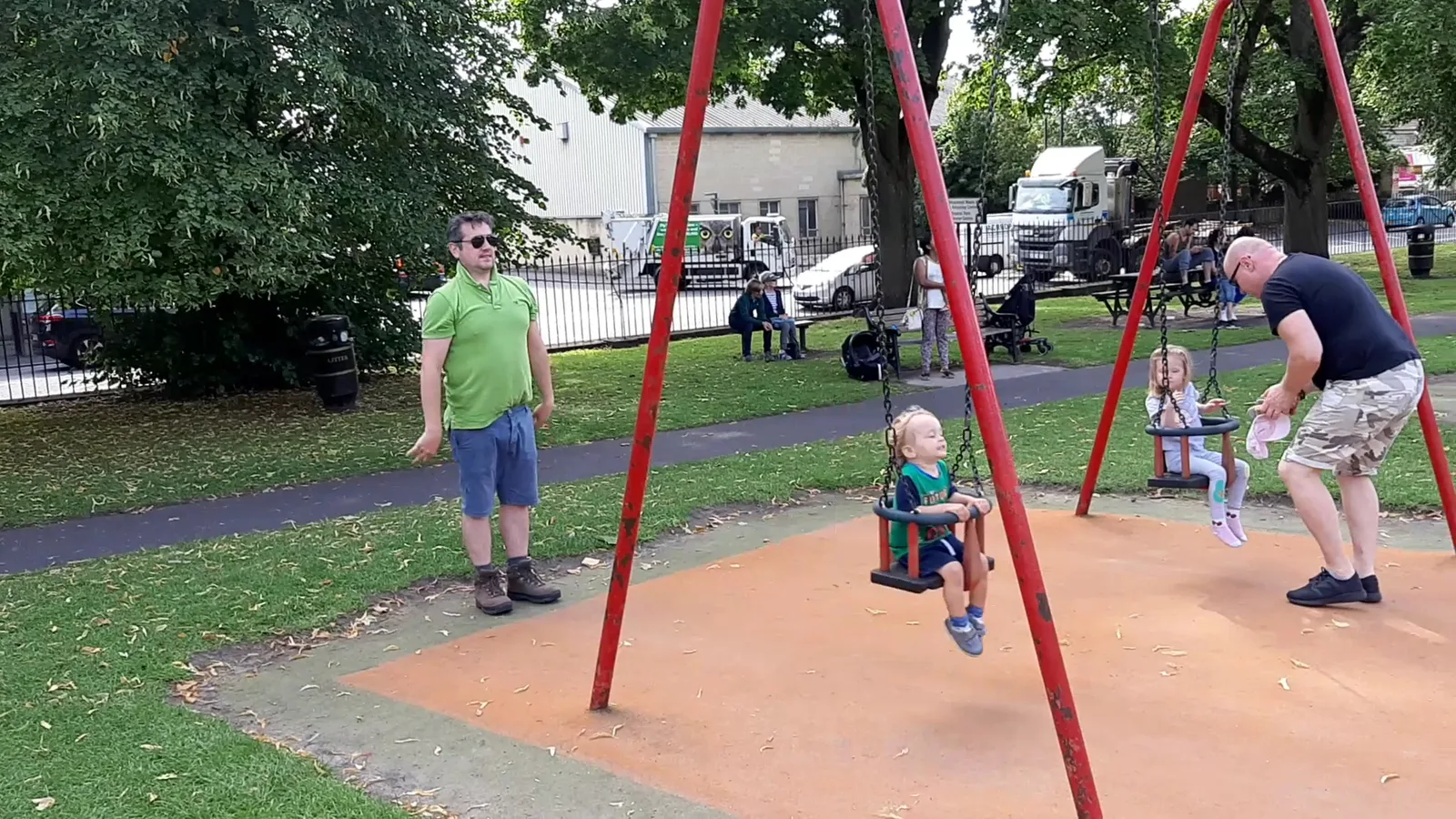 Atmosphere at Victoria Park Play Area Bath — travel photo