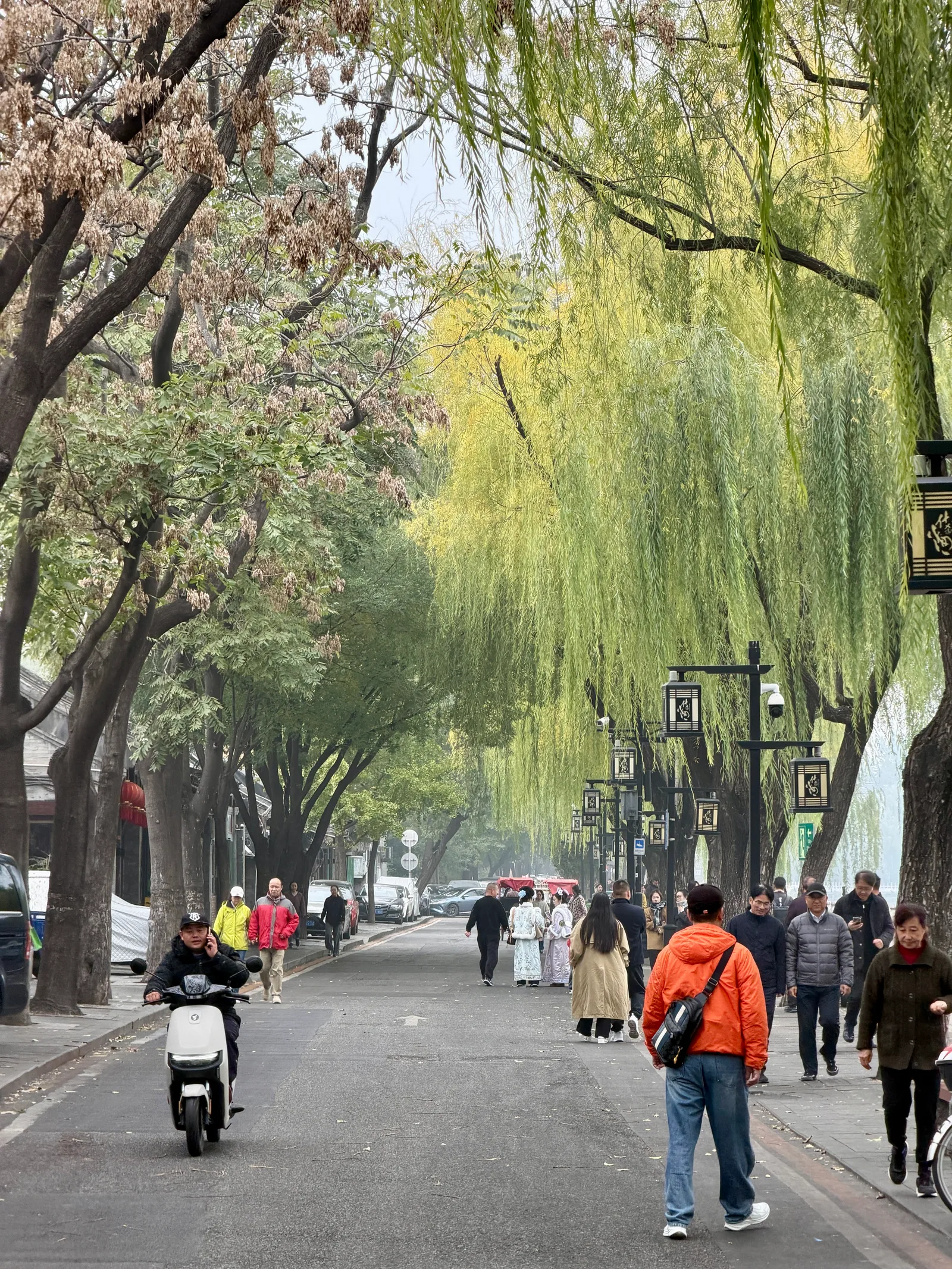 Atmosphere at Houhai Beijing — travel photo