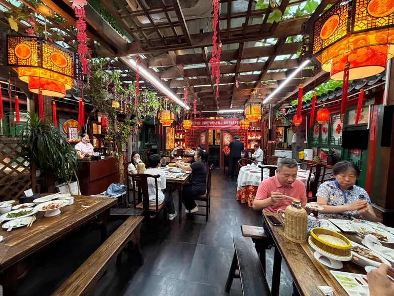 Liu's Family And Restaurant