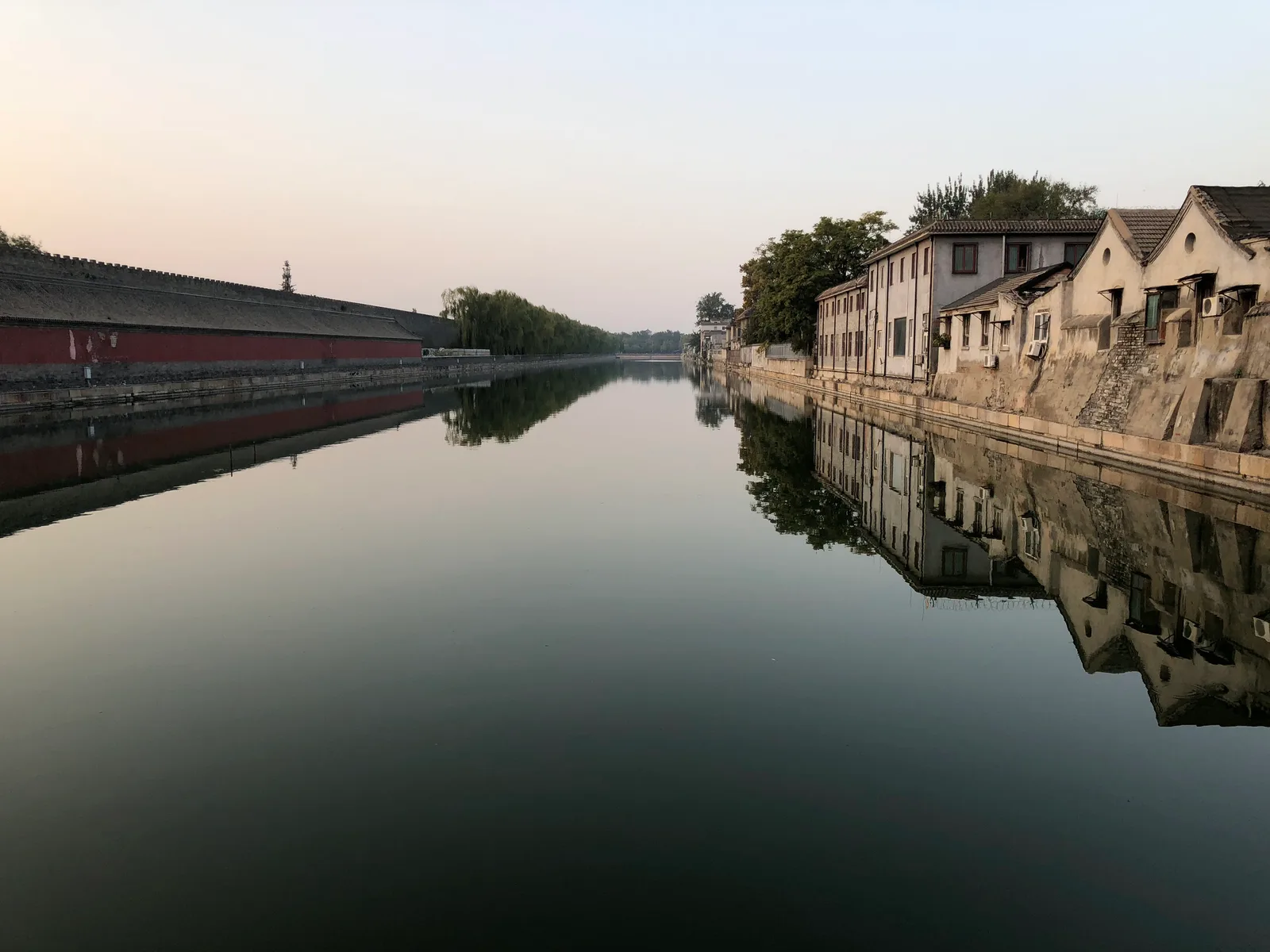 Atmosphere at Meridian Gate Beijing — travel photo