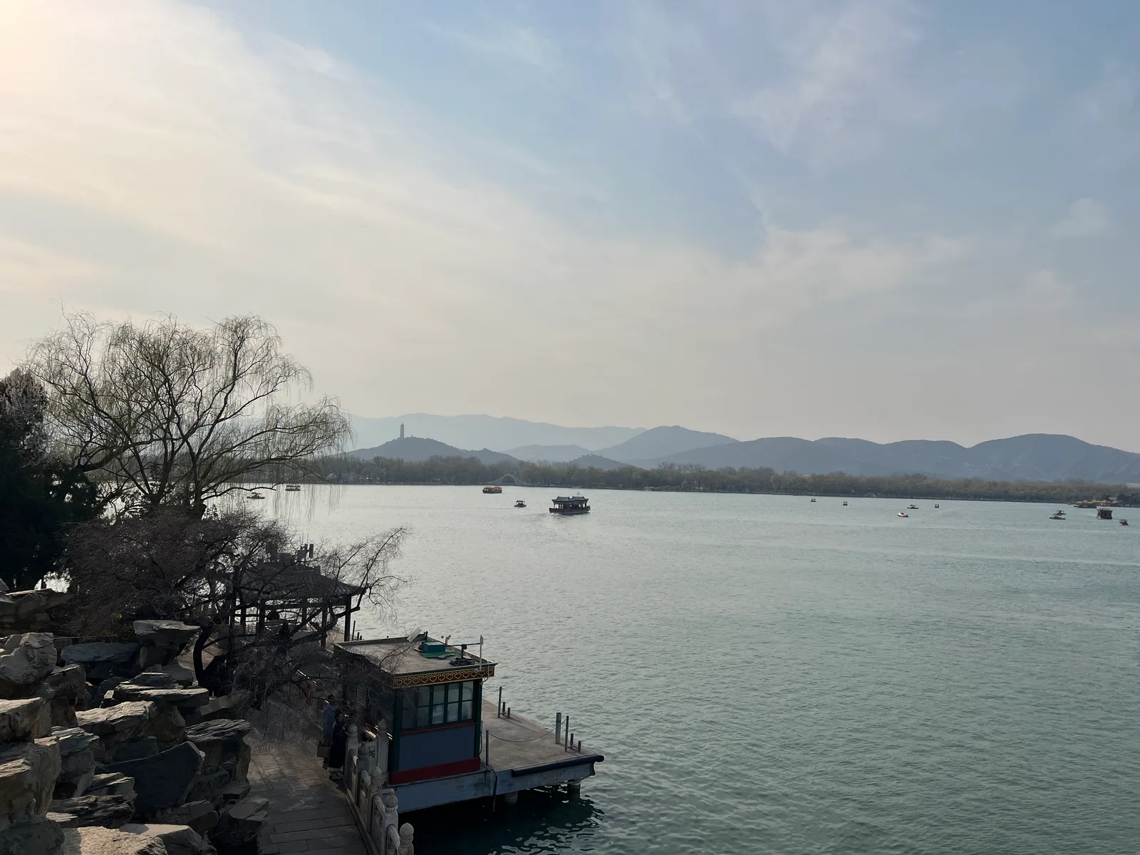 Main view at 十七孔桥 Beijing — travel photo