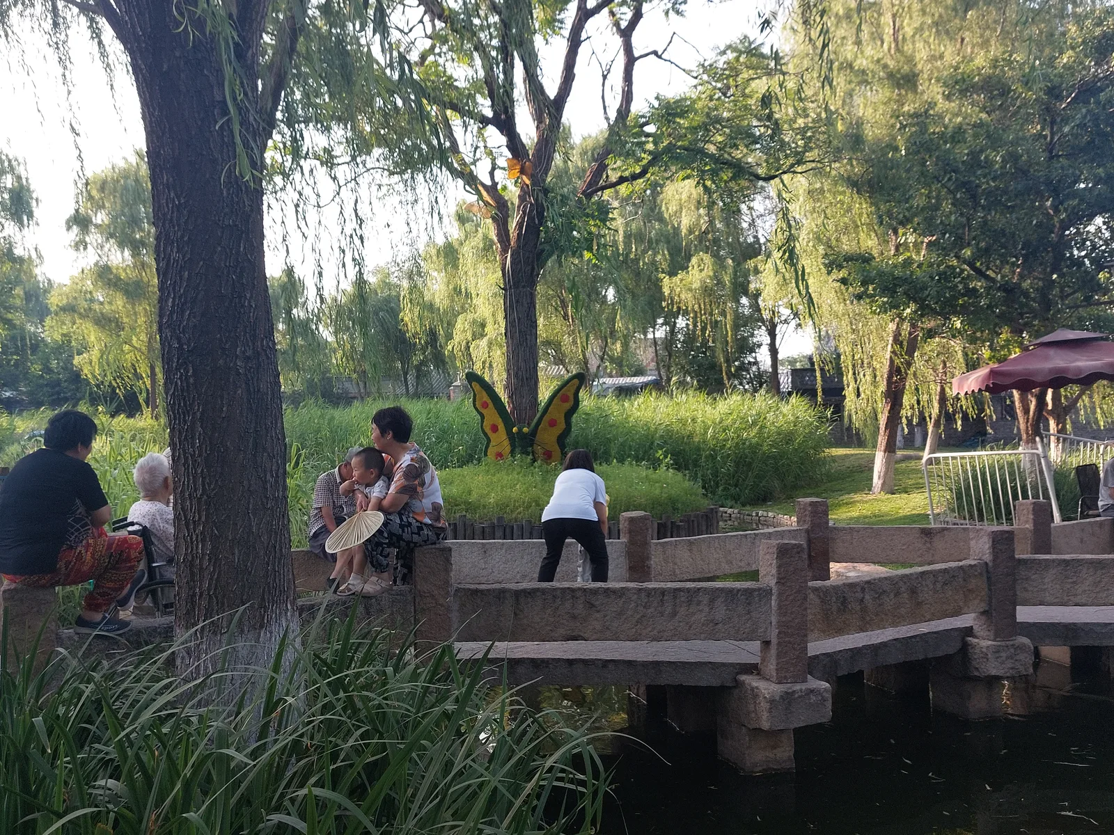 Atmosphere at Sanlihe Park Beijing — travel photo