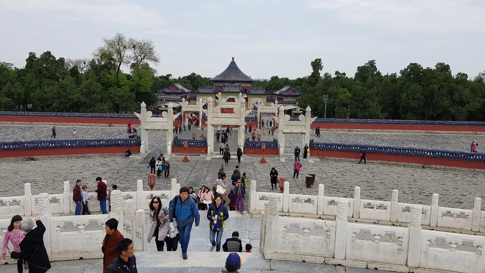 Main view at Temple of Heaven Park Children's Paradise Beijing — travel photo