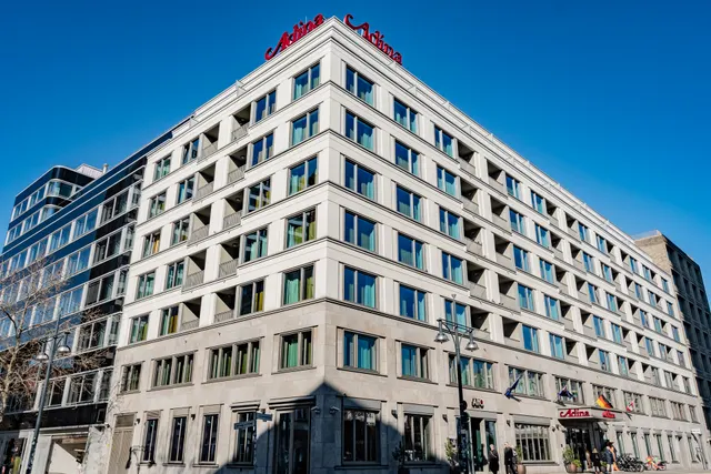 Adina Apartment Hotel Berlin Hackescher Markt
