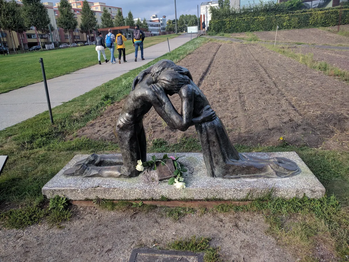 Atmosphere at Berlin Wall Memorial Berlin — travel photo