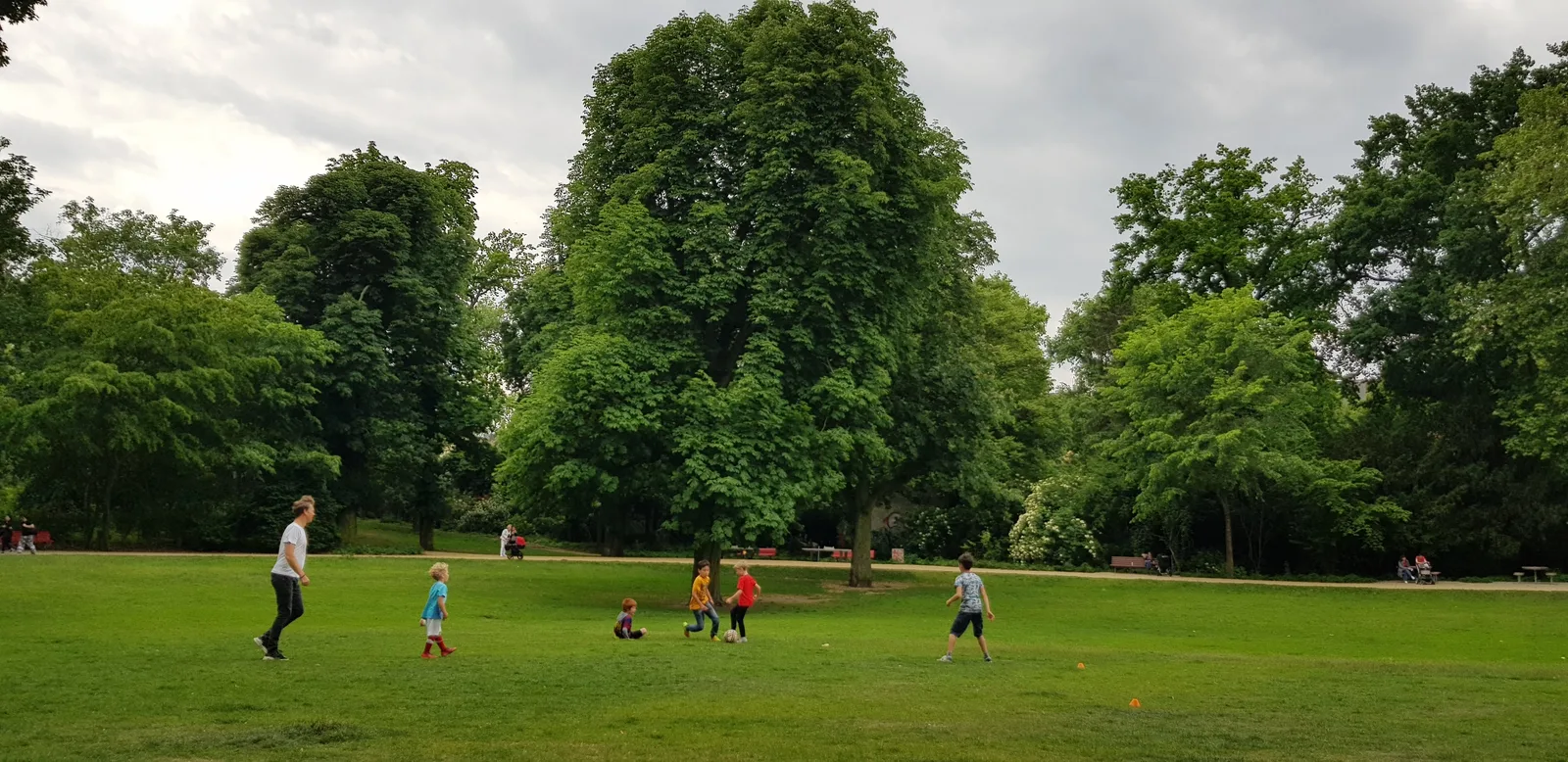 Atmosphere at Fairy-Tale Playground Berlin — travel photo