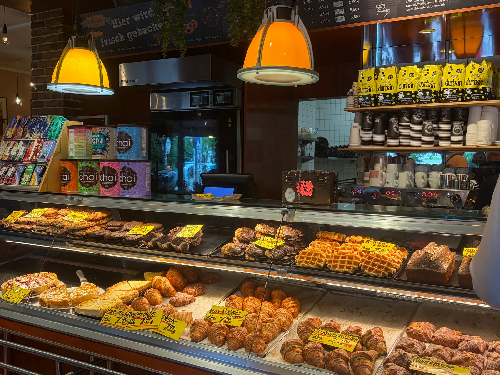 Main view at Fröhliche Bäckerei Berlin — travel photo