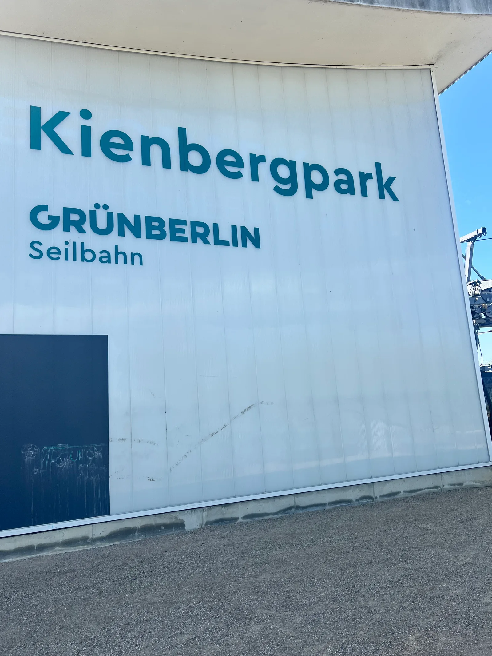 Atmosphere at Gardens of the World Berlin — travel photo