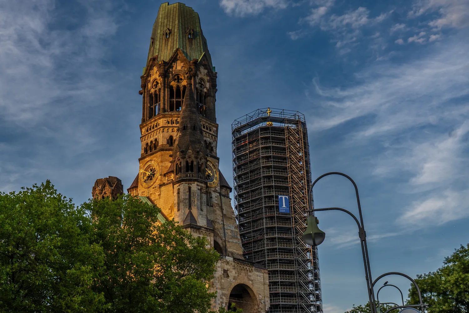 Main view at Kaiser Wilhelm Memorial Church Berlin — travel photo