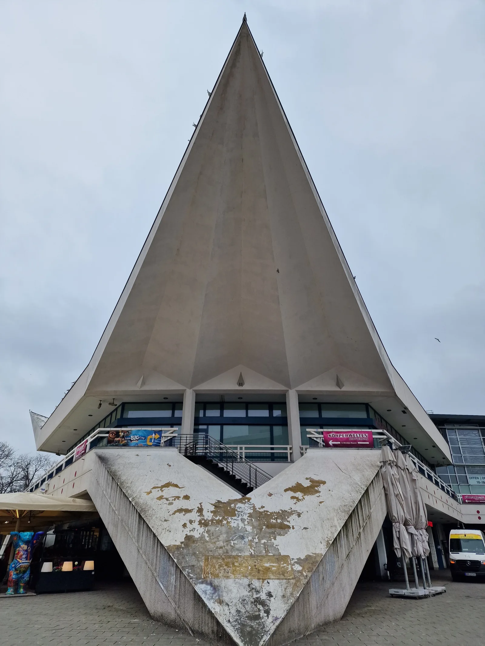 Interior at People Museum - The first museum of BODY WORLDS Berlin — travel photo