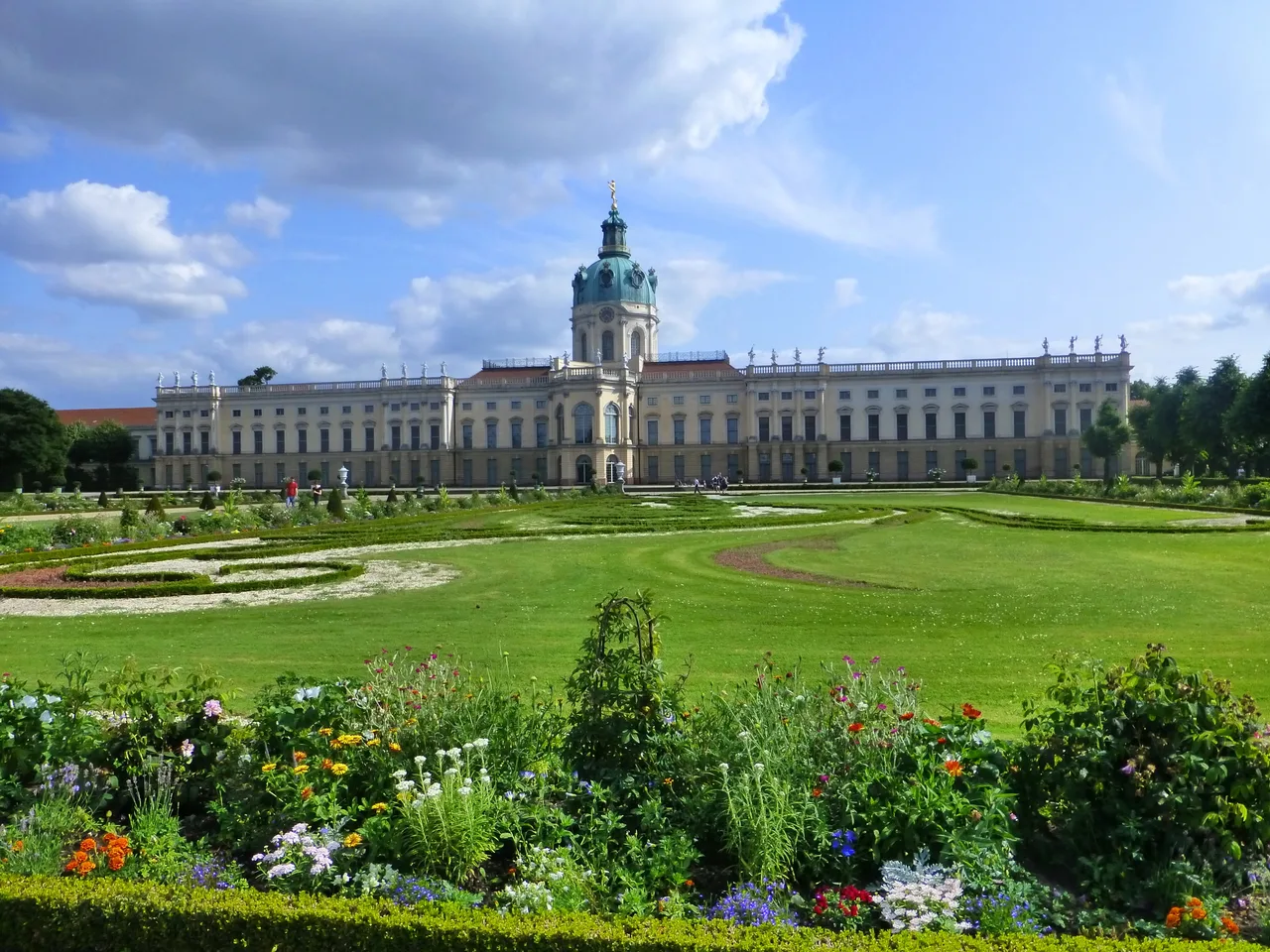 Schlossgarten Charlottenburg — budget guide Berlin