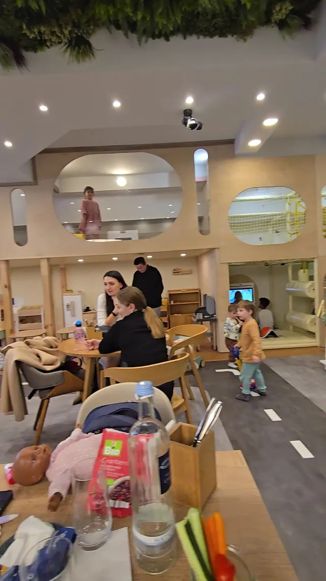 Smart Kids - Family Play Café
