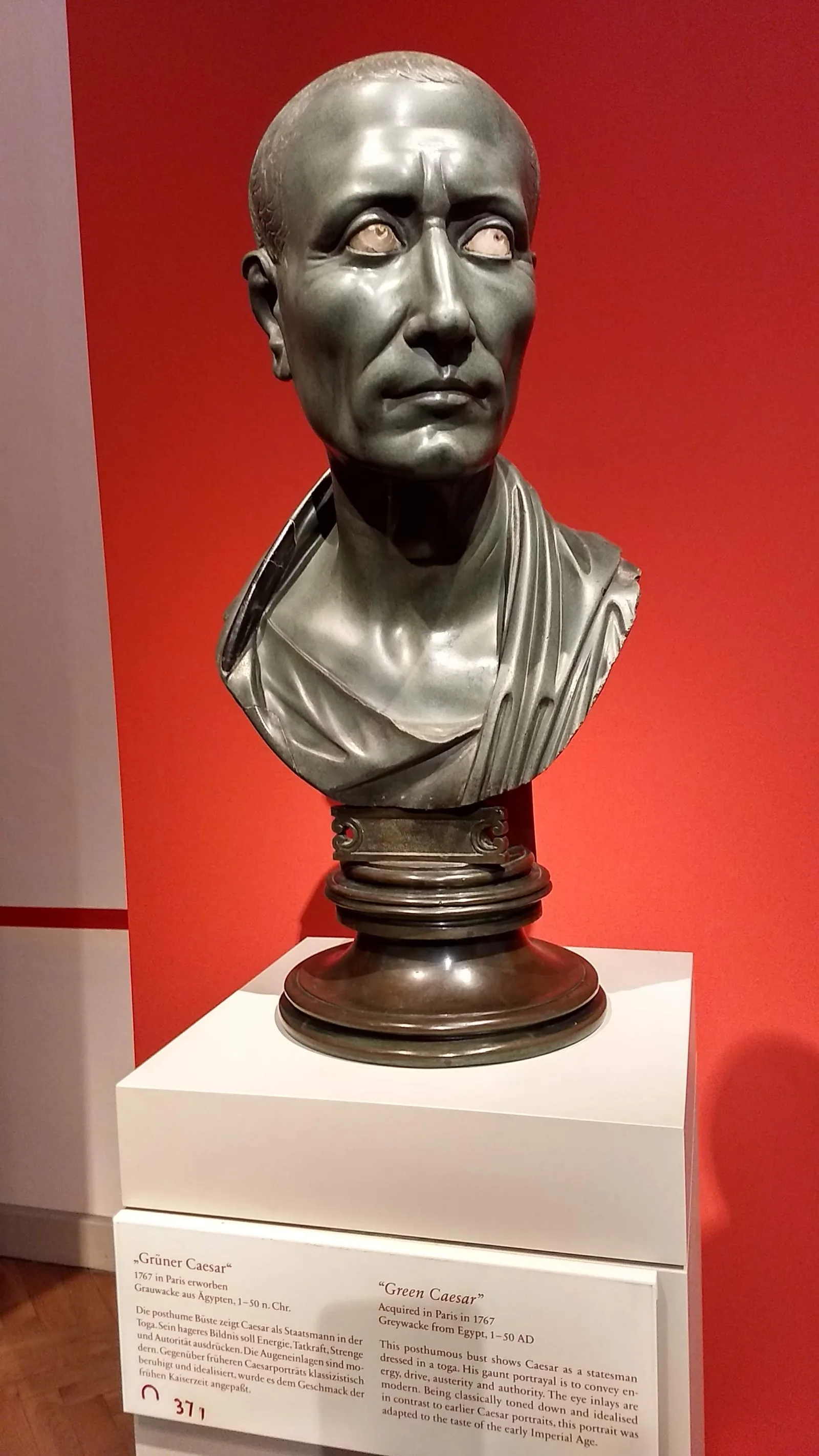 Details at UNESCO Weltkulturerbe Museumsinsel Berlin — travel photo