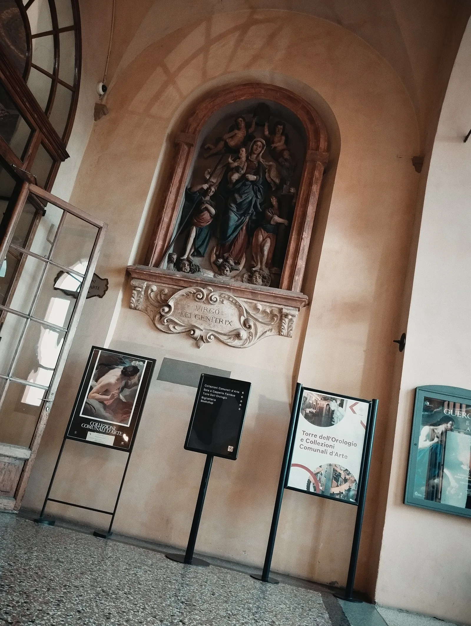 Atmosphere at Arengo Tower Bologna — travel photo