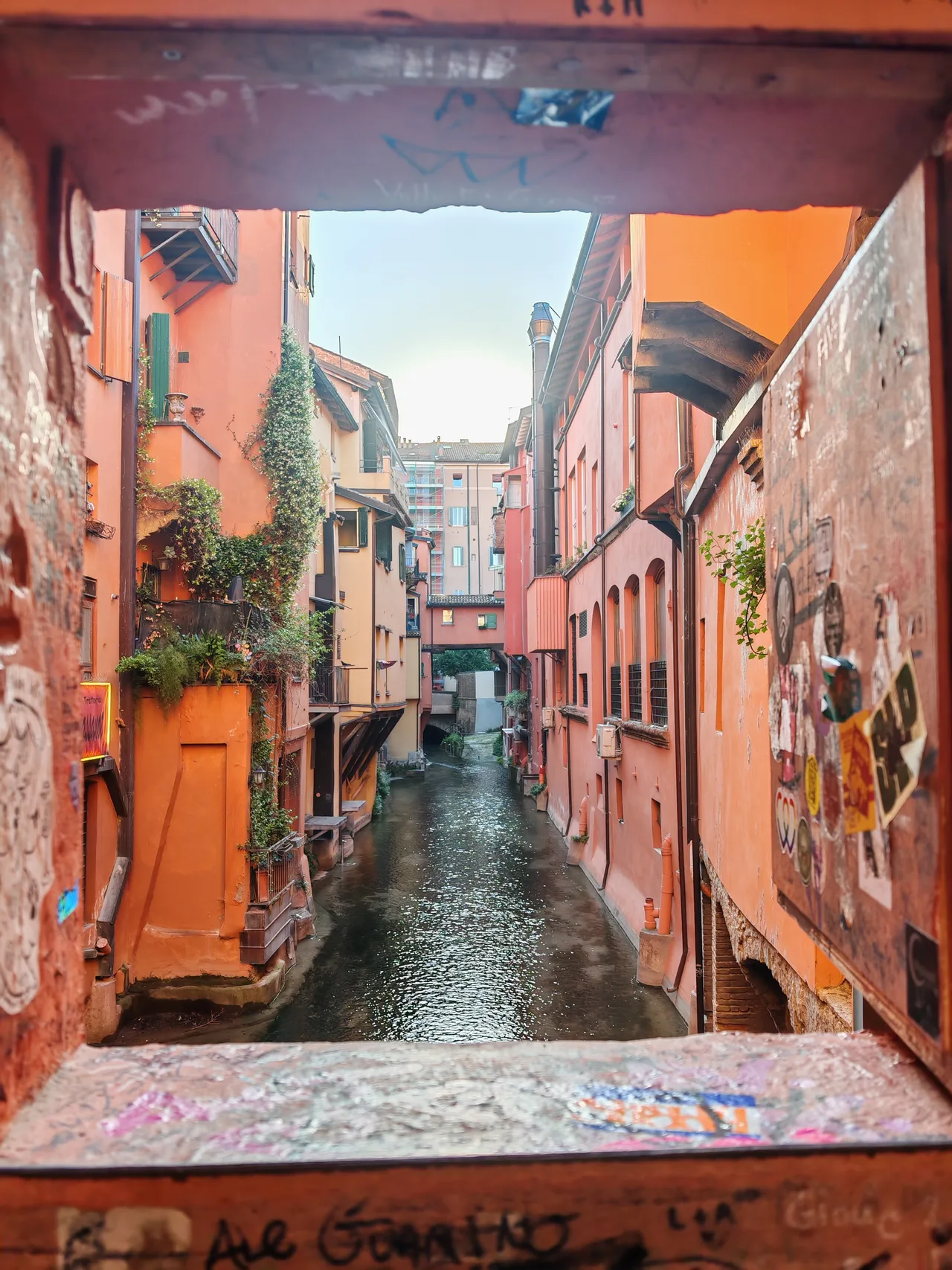 Finestrella - Canale di Reno — culture guide Bologna