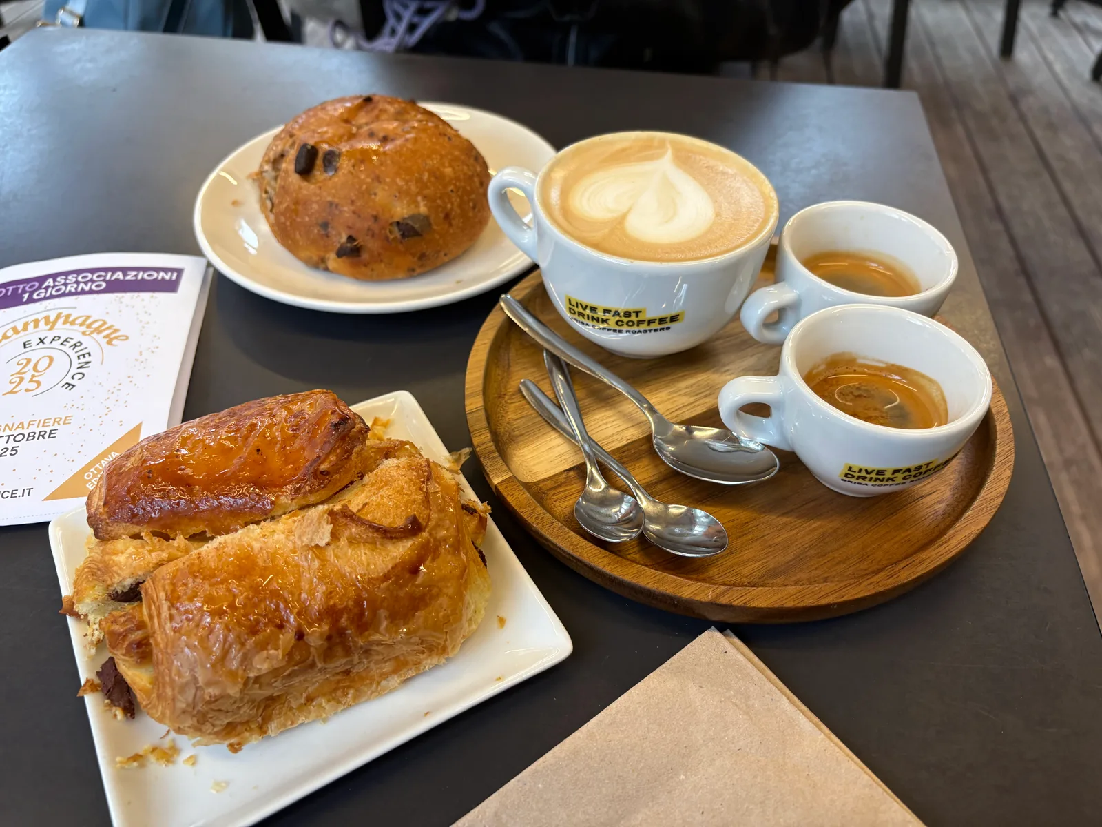 Details at Forno Brisa Spaccio e Lab Bologna — travel photo